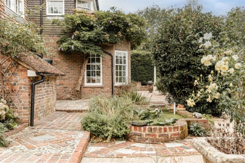 House - Detached Main Photo