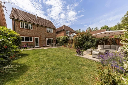 House - Detached Main Photo