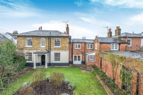 House - Townhouse Main Photo