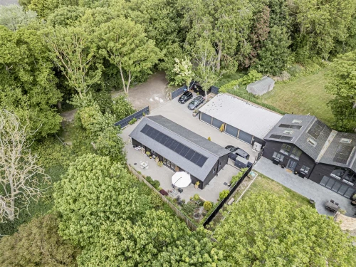 Bungalow - Detached Main Photo