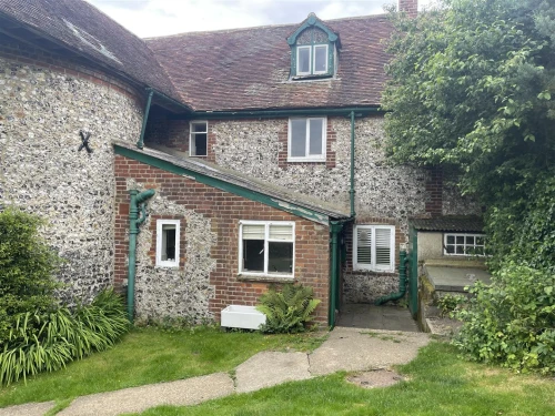 Cottage Main Photo