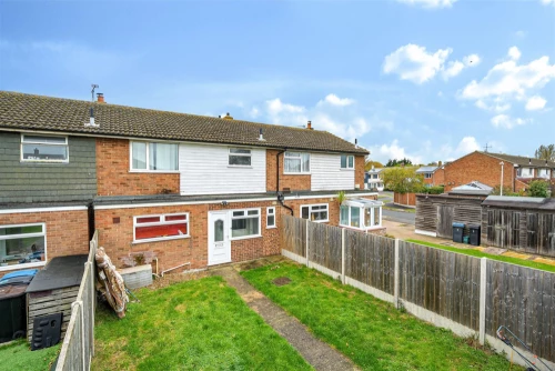 House - Terraced Main Photo