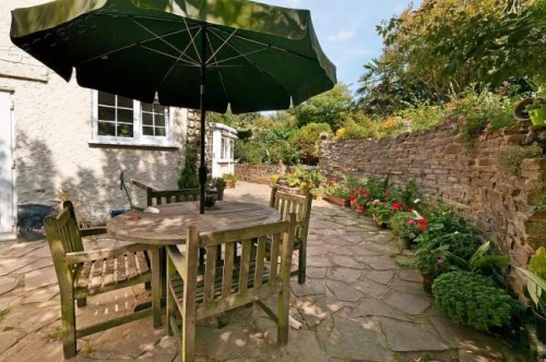 House - Detached Main Photo