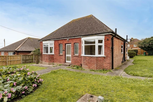 Bungalow - Detached Main Photo