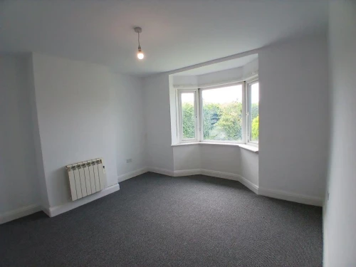 Bungalow - Detached Main Photo