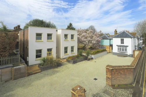 House - Detached Main Photo