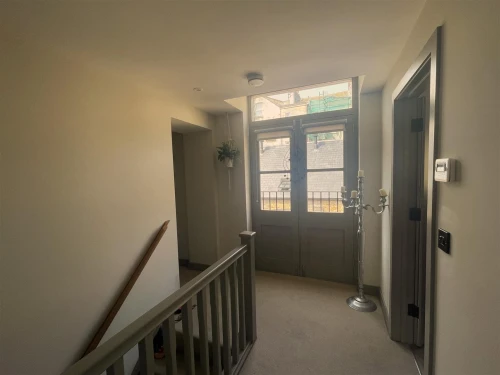 House - Townhouse Main Photo