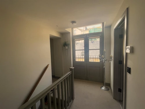 House - Townhouse Main Photo