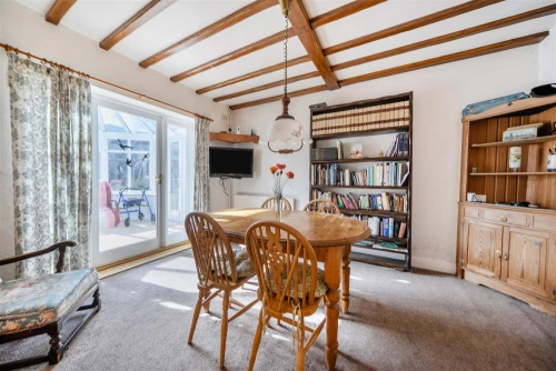 House - Detached Main Photo