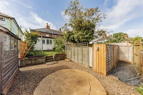 House - End Terrace Main Photo