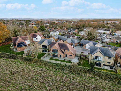 House - Detached Main Photo