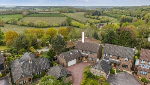 House - Detached Main Photo