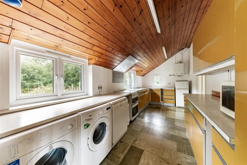 Bungalow - Detached Main Photo