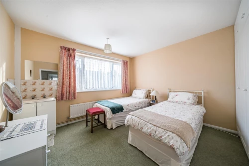 Bungalow - Detached Main Photo