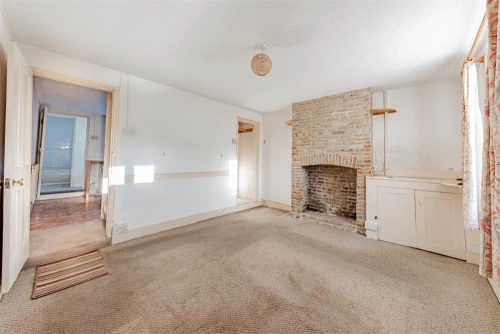 House - Terraced Main Photo