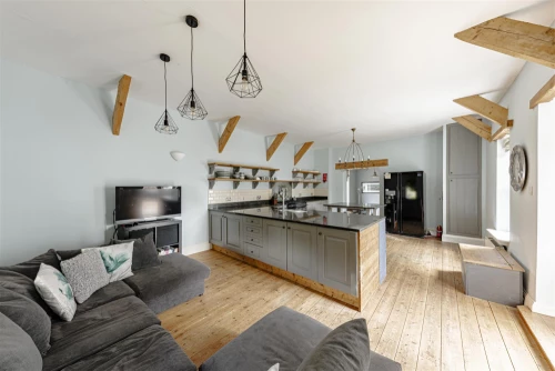 House - Detached Main Photo