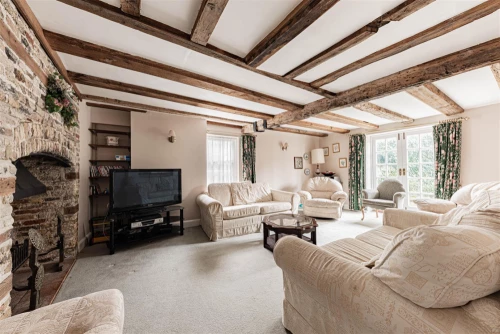 House - Terraced Main Photo