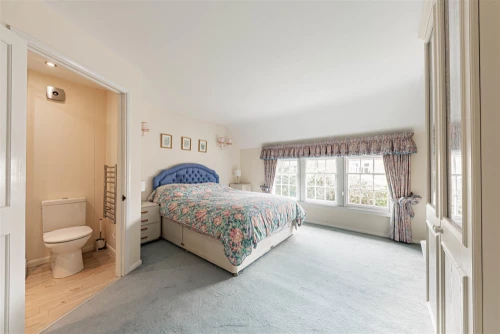 House - Terraced Main Photo