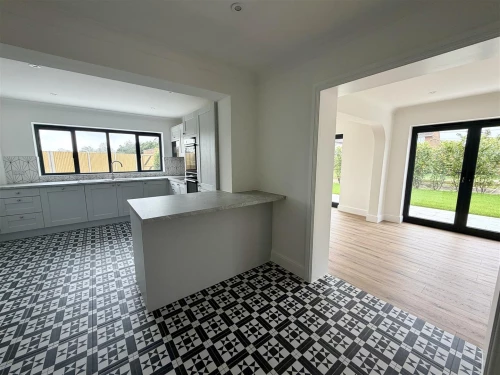 House - Detached Main Photo