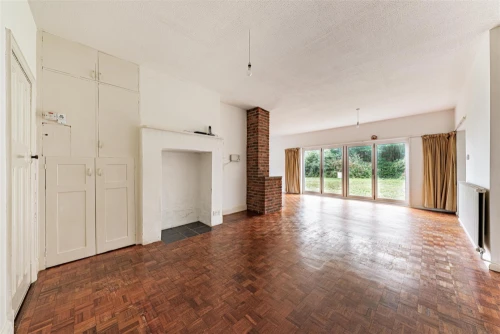 Bungalow - Detached Main Photo