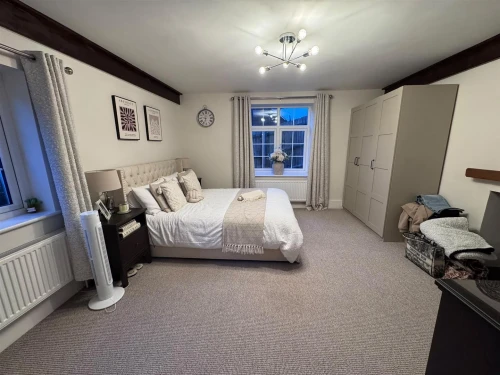 House - Detached Main Photo