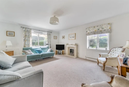 House - Detached Main Photo