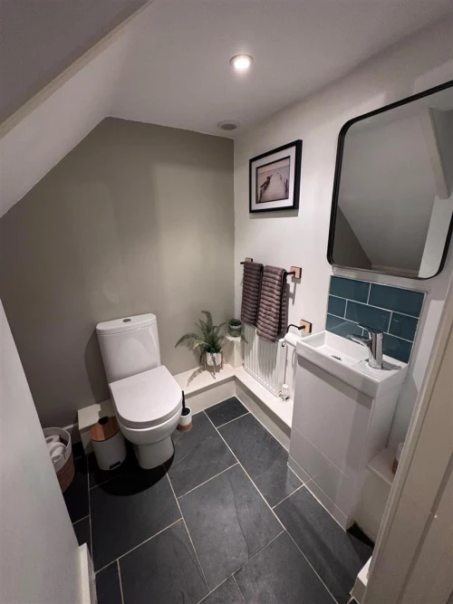 House - Detached Main Photo