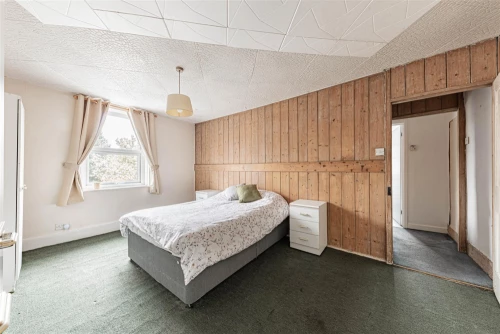 House - Terraced Main Photo