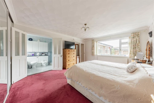 Bungalow - Detached Main Photo