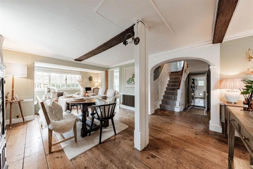 House - Detached Photo 3