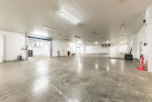Commercial Main Photo