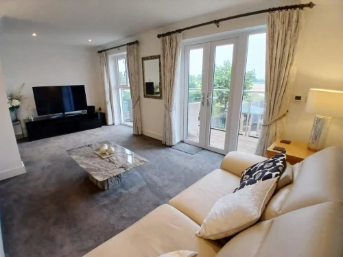 House - Townhouse Main Photo