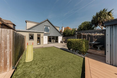 House - Detached Main Photo