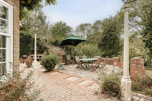 House - Detached Main Photo