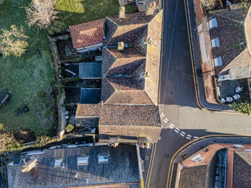 House - Terraced Main Photo