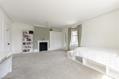 House - Detached Main Photo