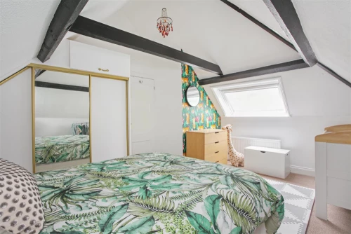 House - End Terrace Main Photo