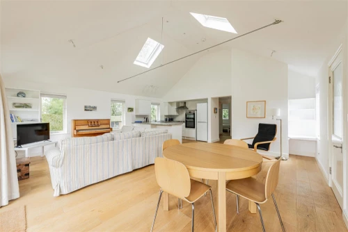 House - Detached Main Photo