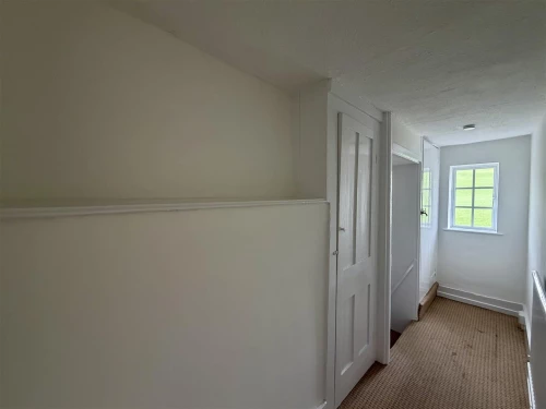 House - Terraced Main Photo