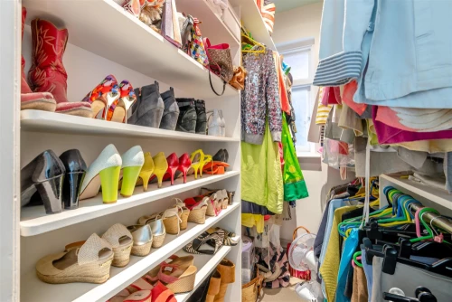 House - Semi-Detached Main Photo