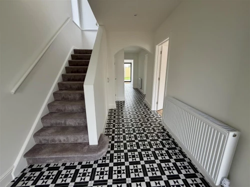 House - Detached Main Photo