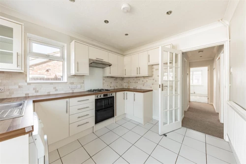 Bungalow - Semi Detached Main Photo