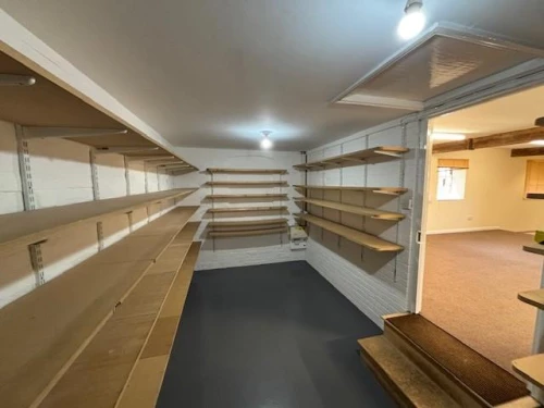 Commercial Main Photo