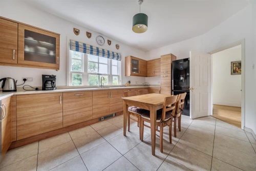 House - Detached Main Photo