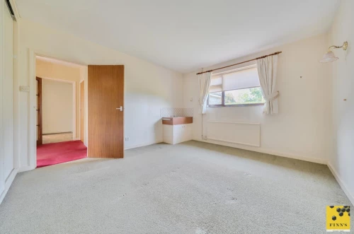 Bungalow - Detached Main Photo