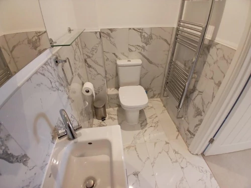 House - Semi-Detached Main Photo