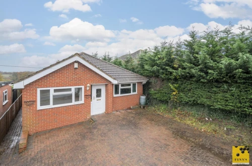 Bungalow - Detached Main Photo