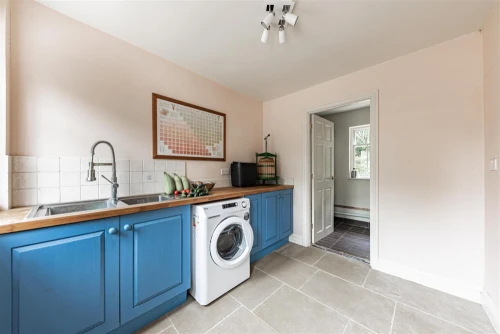 House - Detached Main Photo