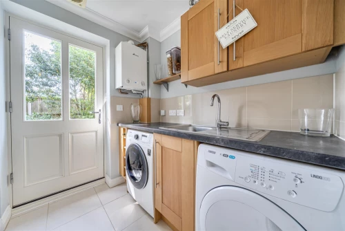 House - Detached Main Photo