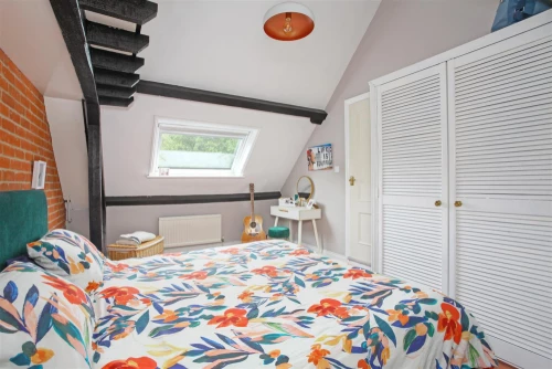 House - End Terrace Main Photo